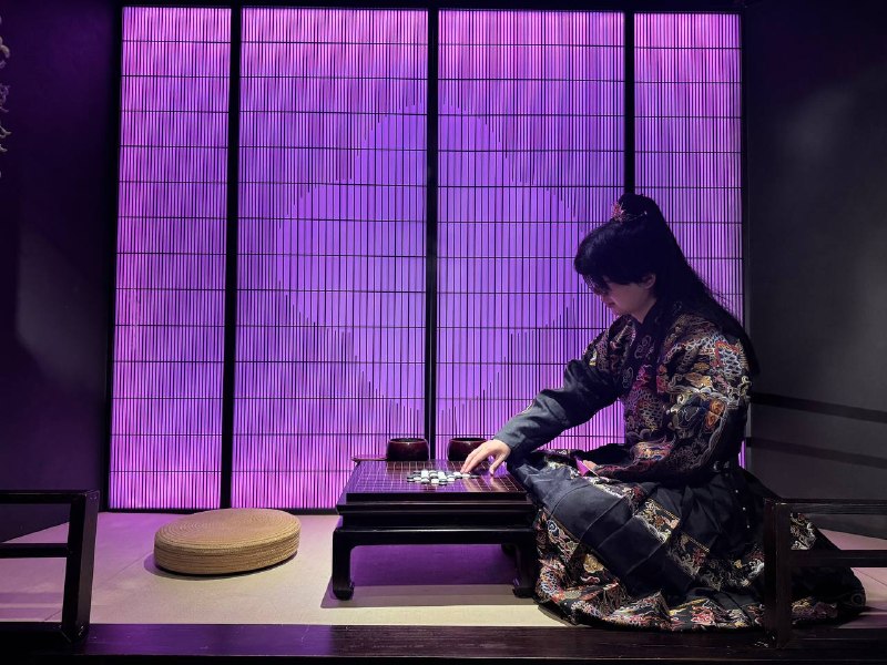 #life学姐带我去一家很有意思的餐厅过生日
