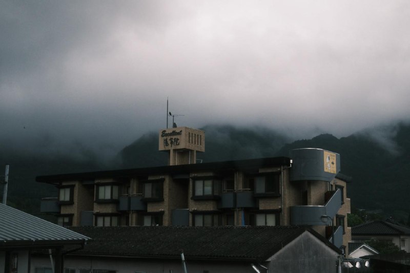 #life #japan高千穗⛩️ + 由布院🚶 + 别府温泉♨️高清图见 pseudoyu.com/photos，打算回去后搭一个 innei 的 photo-gallery 图库把原图和参数这些放上去 🔥